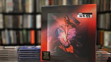 Una caja de edición limitada que contiene el nuevo álbum de los Rolling Stones, Hackney Diamonds, estará a la venta en Sister Ray Records en Londres el 20 de octubre de 2023.&nbsp; &nbsp;