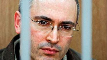Los accionistas mayoritarios de Yukos Oil, entre ellos el magnate Mikhail  Khodorkovsky,  se quedaron sin compensación por la pérdida de su dinero cuando Rusia expropió ilegalmente a Yukos. (Foto AP)