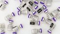 Viales de la vacuna de Pfizer contra el COVID-19 son almacenadas en una hielera antes de ser usadas en un sitio de vacunación en el distrito del Bronx, en Nueva York, el martes 26 de enero de 2021. Viales de la vacuna de Pfizer contra el COVID-19 son almacenadas en una hielera antes de ser usadas en un sitio de vacunación en el distrito del Bronx, en Nueva York, el martes 26 de enero de 2021.