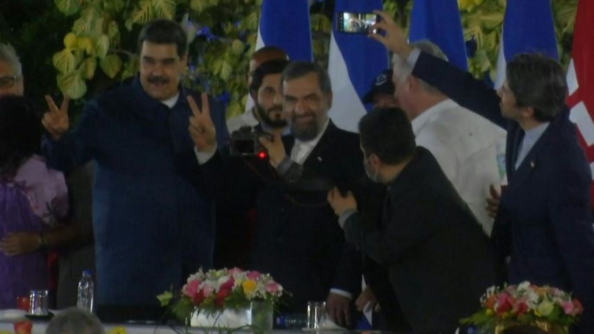 El terrorista Mohsen Rezai, vicepresidente de Asuntos Económicos de Irán y el dictador Nicolás Maduro.