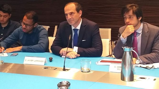 Javier Larrondo, presidente de Prisoners Defenders y representante para la Unión Europea de UNPACU, presenta la denuncia en Madrid.