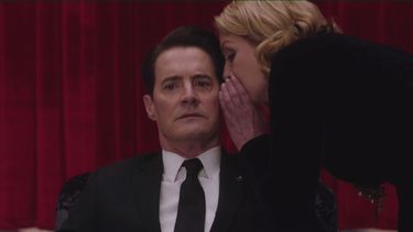 El actor Kyle MacLachlan interpretando al agente especial Dale Cooper&nbsp;