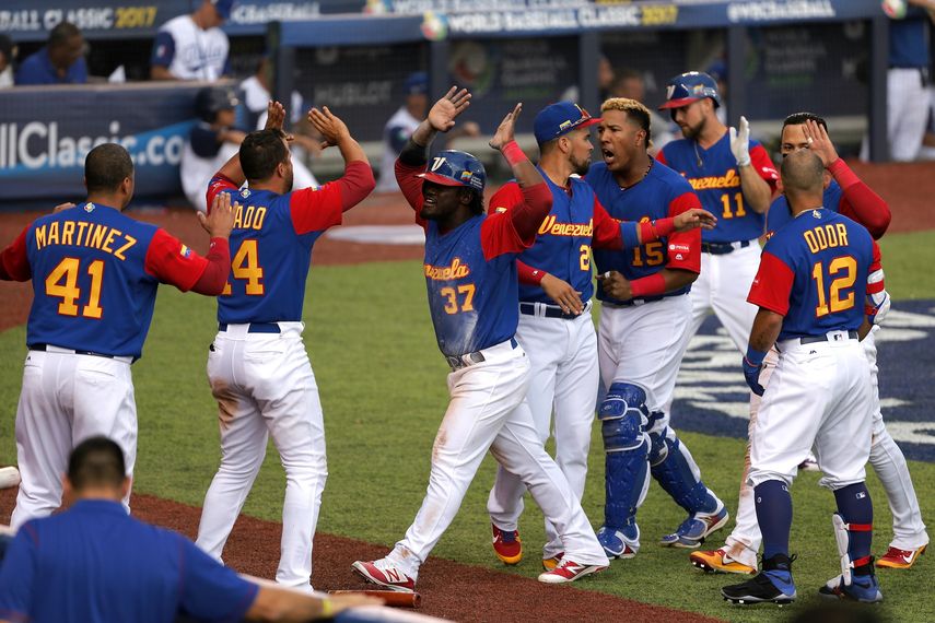 La selección venezolana reaccionó después de la paliza que recibió en el debut ante Puerto Rico.