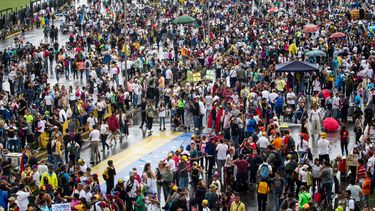 Manifestantes participan del denominado Gran plantón nacional convocado por la oposición este &nbsp;lunes 15 de mayo de 2017.&nbsp;
