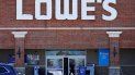 Una tienda Lowes en Vernon Hills, Illinois el 3 de febrero de 2021. Una tienda Lowes en Vernon Hills, Illinois el 3 de febrero de 2021.