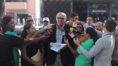 García&nbsp;señaló que también denunció la persecución política por parte del régimen venezolano hacía dirigentes de la oposición y parlamentarios.
