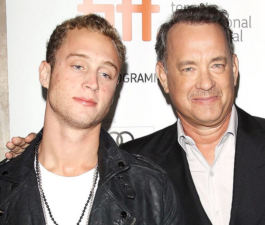Tom Hanks y su hijo Chester Hanks 