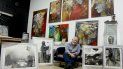 El artista cubano Vicente Dopico, junto a sus cuadros, en su taller en Miami. El artista cubano Vicente Dopico, junto a sus cuadros, en su taller en Miami.