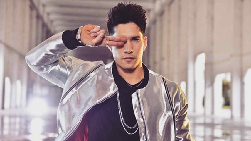 El cantante hasta propuso un disco de despedida.