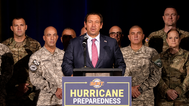 Ron de DeSantis, gobernador de Florida, anuncia la creación de CORE.&nbsp;