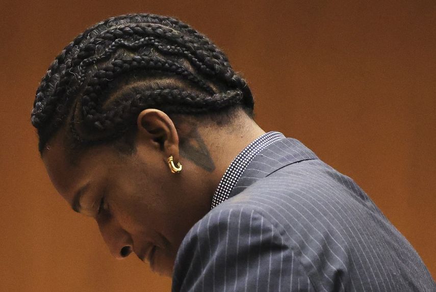 Rakim Mayers, también conocido como A$AP Rocky, reacciona en el tribunal cuando se da el veredicto en su juicio por agresión grave en el Centro de Justicia Penal Clara Shortridge Foltz el 18 de febrero de 2025 en Los Ángeles, California &nbsp; &nbsp;