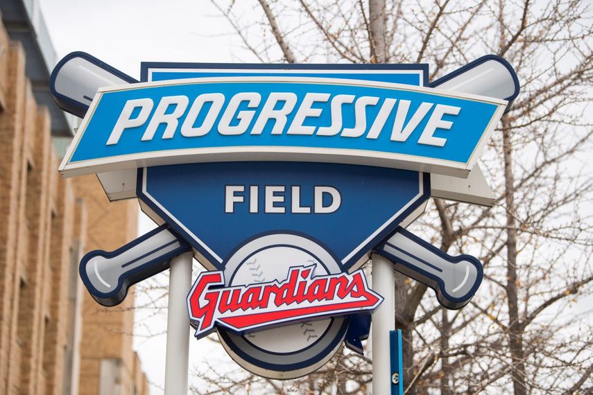 Nacen los Guardianes adiós los Indios