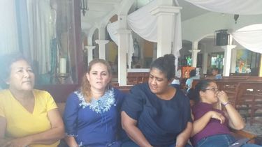 Familiares de presos pol&iacute;ticos en Nicaragua en huelga de hambre en la Iglesia San Miguel, en el barrio Monimb&oacute; en Masaya, exigen la liberaci&oacute;n de m&aacute;s de 130 presos pol&iacute;ticos.&nbsp;