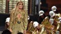 La ganadora del premio Video Vanguard, Jennifer López, se presenta en los MTV Video Music Awards en Nueva York el 20 de agosto de 2018. La ganadora del premio Video Vanguard, Jennifer López, se presenta en los MTV Video Music Awards en Nueva York el 20 de agosto de 2018.