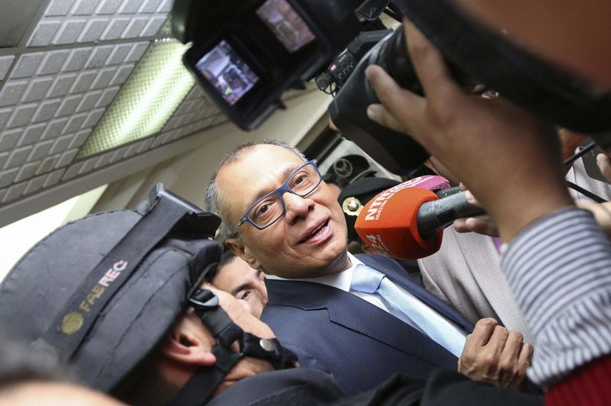 ¡Soy inocente!, declaró Glas ante la prensa a su ingreso a la sala de la Corte Nacional de Justicia.