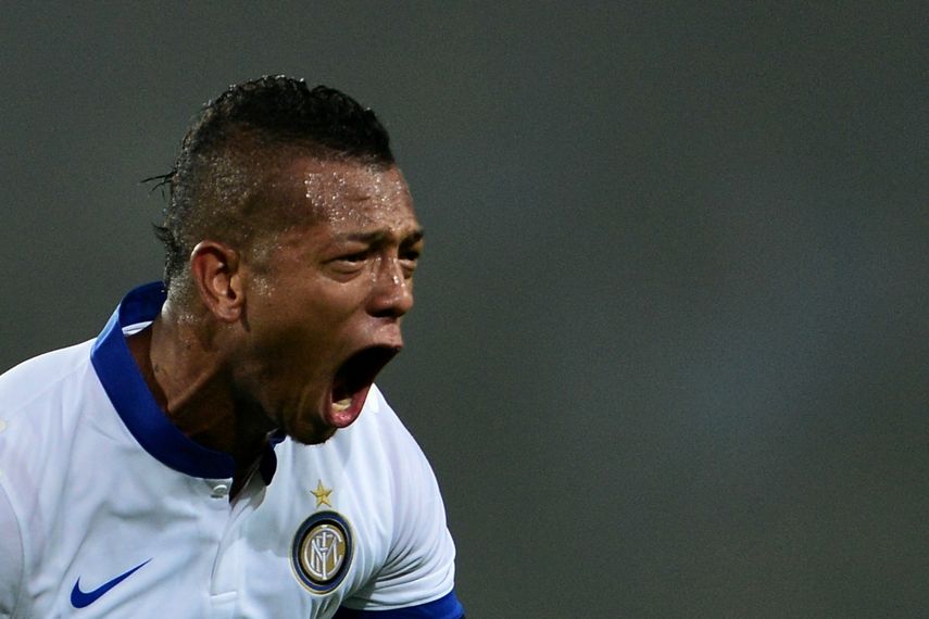 El ex jugador del Inter de Milán y de la selección colombiana Fredy Guarin fue arrestado el 1 de abril de 2021 por la policía colombiana en medio de un altercado con sus padres en el municipio de Envigado