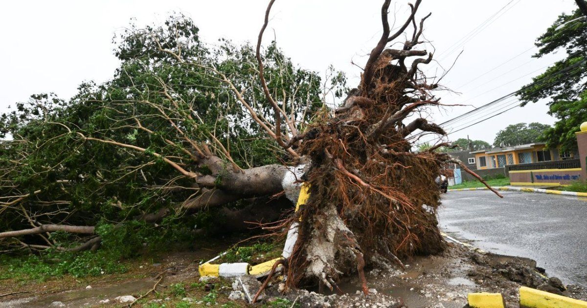 El primer ministro de Jamaica declara el país como “zona catastrófica” por el huracán ‘Melissa’