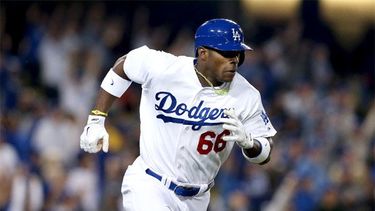 Yasiel Puig figura entre los candidatos a viajar a Cuba con la delegación de MLB. (ARCHIVO)