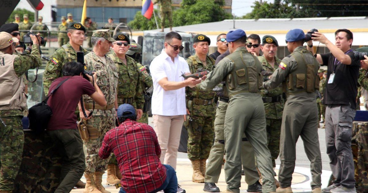 Congreso de Ecuador aprueba instalación de bases militares extranjeras