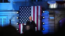 El presidente estadounidense Joe Biden pronuncia un discurso en el Castillo Real en Varsovia, Polonia, sábado 26 de marzo de 2022. Dijo con respecto al presidente ruso Vladimir Putin, por amor de Dios, este hombre no puede seguir en el poder.&nbsp;