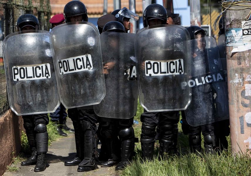 La Policía de Nicaragua en las calles para reprimir a los manifestantes.&nbsp;