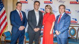 José Pérez de Corcho, chairman de la Cámara de Comercio Hispana del Sur de Florida; Dr. José Osorio, cardiólogo; Liliam López, presidenta de la Cámara de Comercio Hispana del Sur de Floridal; y el médico cardiólogo Joseph Lamelas.     