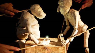 Las marionetas cobran vida en Chiflón, el silencio del carbón. 