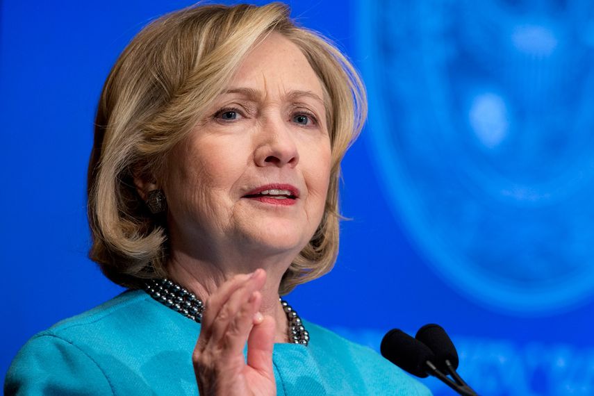 El 85% de los votantes latinos registrados dice que probablemente votaría a Clinton si ésta se compromete a renovar los permisos temporales de trabajo para cinco millones de indocumentados que decretó el presidente Obama el pasado 20 de noviembre