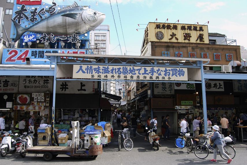 Esta lonja tiene los días contados en su céntrica ubicación entre el barrio de Ginza y la desembocadura del río Sumida, donde se encuentra desde hace ocho décadas