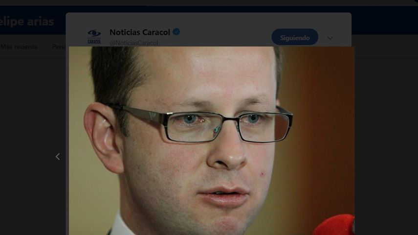 Fotografía del exministro colombiano Andrés Felipe Arias publicada por la Noticias Caracol en su cuenta de Twitter.
