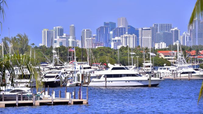 &nbsp;Las cifras oficiales muestran números récord de visitantes a Florida por segunda año consecutivo.&nbsp;