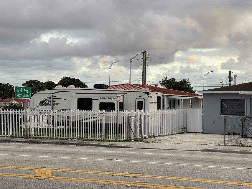 Casa móvil en Hialeah. 