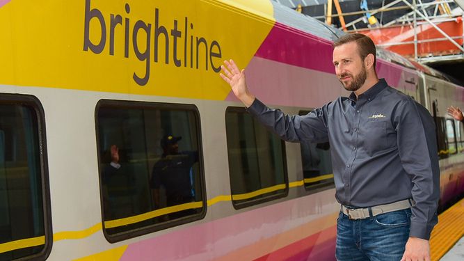 &nbsp;Brightline la compañía privada de alta velocidad de Florida &nbsp; &nbsp;