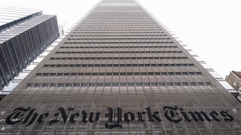 The New York Times Adquiere Serial Productions