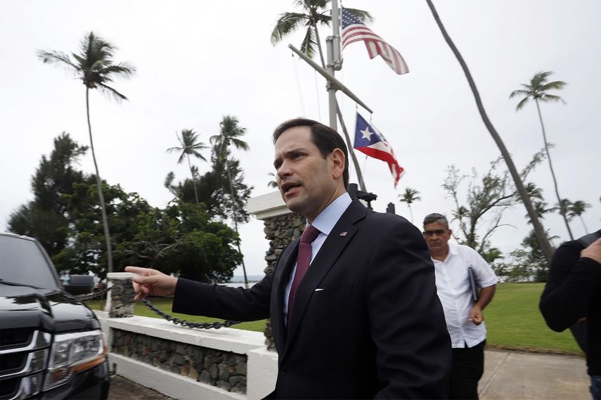 El senador republicano por Florida, Marco Rubio, llega a una conferencia de prensa este 30 de mayo de 2019 en San Juan, Puerto Rico.