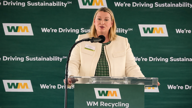 Tara J. Hemmer es vicepresidenta sénior y directora de sostenibilidad de Waste Management
