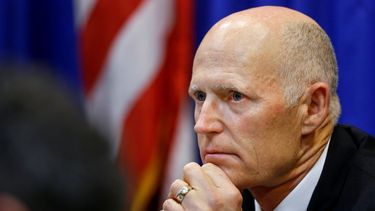 Rick Scott ha impulsado medidas para prohibir que agencias estatales de Florida hagan negocios con funcionarios al mando de Maduro.