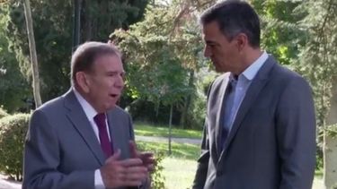 Edmundo González Urrutia y Pedro Sánchez, en La Moncloa.