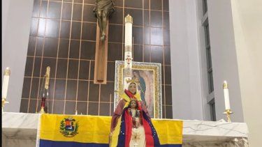 La Virgen del Valle durante una ceremonia celebrada en la Iglesia de la Guadalupe en Doral. Archivo
