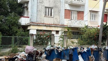 Los vertederos de basura mientras el país sucumbe a una crisis sanitaria