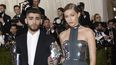 La súper modelo Gigi Hadid y el cantante Zayn Malik a su llegada al The Metropolitan Museum of Art Costume Institute Benefit Gala, en mayo de 2016. La súper modelo Gigi Hadid y el cantante Zayn Malik a su llegada al The Metropolitan Museum of Art Costume Institute Benefit Gala, en mayo de 2016.