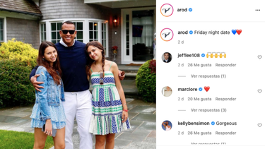 Alex Rodríguez con sus hijas.