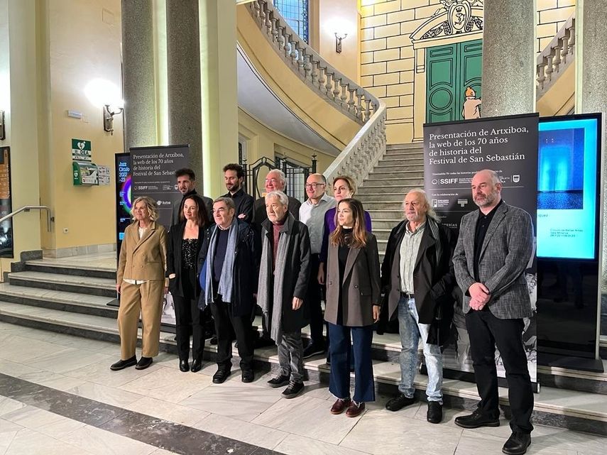 El actor José Sacristán acude a la presentación de Artxiboa, la página web que recoge los 70 años de historia del Festival de San Sebastián.