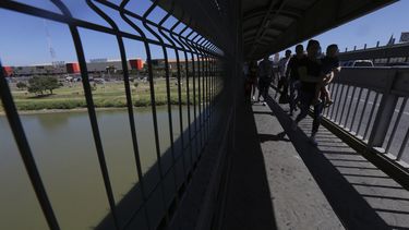cerca de 700 mil migrantes arrestados en frontera sur en ocho meses