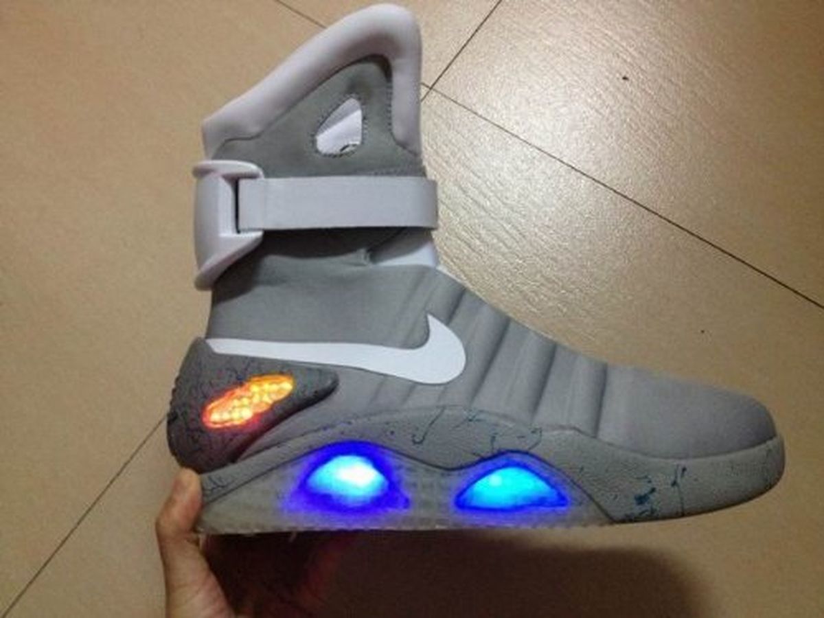 Los zapatos de Volver al Futuro II llegan este 2015