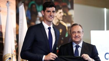 El exjugador del Chelsea fue presentado este jueves en el estadio Santiago Bernabéu.