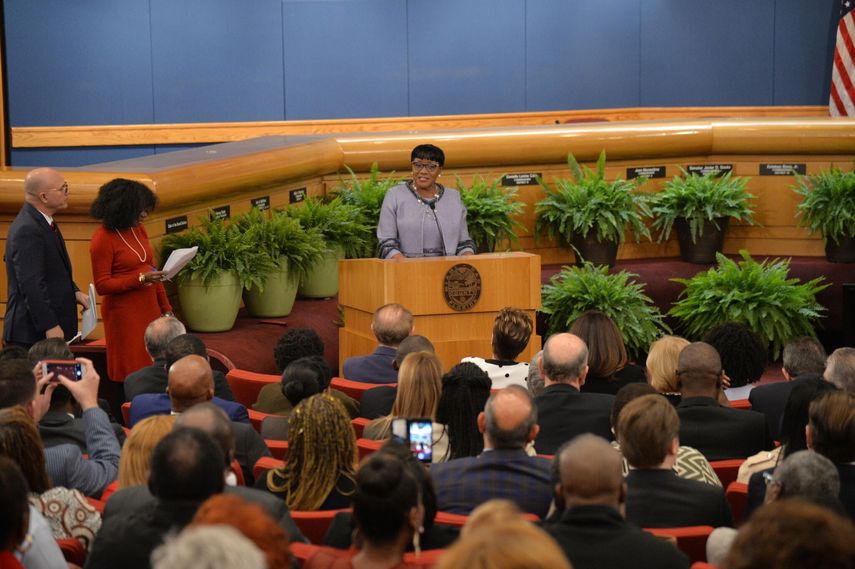 La presidenta de la comisión del Condado Miami-Dade el día de su juramentación, el pasado 11 de enero.