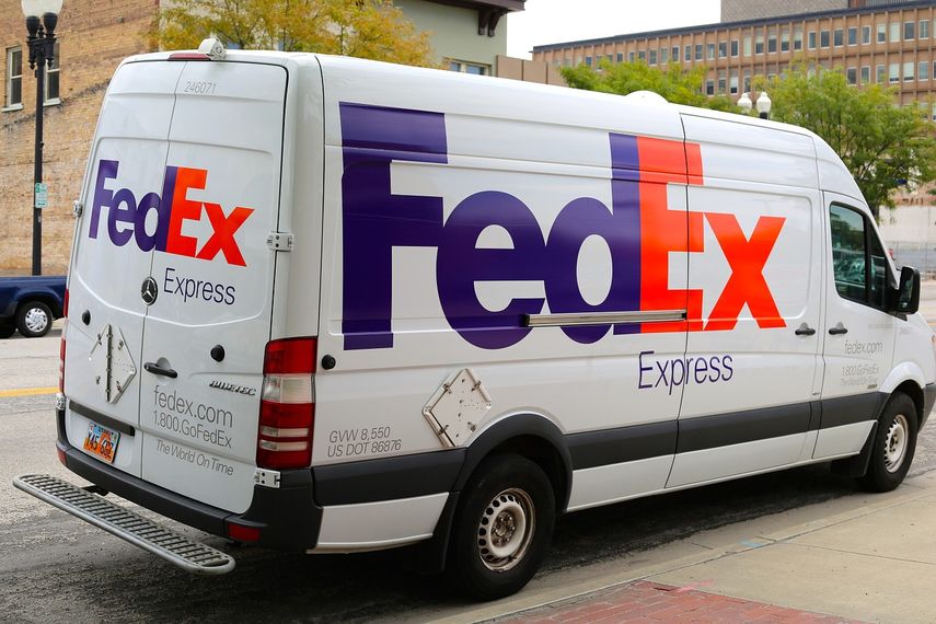 Fedex espera contratar a 90.000 personas antes de fin de año