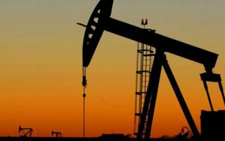 Los analistas creen sin embargo que es poco probable que Riad y sus socios del Golfo, que marcan las decisiones de la OPEP, estén dispuestos a dar su brazo a torcer en su pulso con los productores externos a la organización