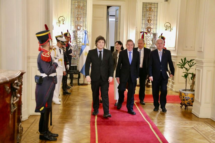 Antonio Ledezma acompañó la gira de Edmundo González.&nbsp;